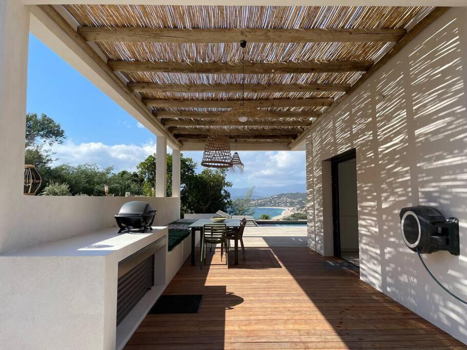 Villa Alandra Pietrosella エクステリア 写真