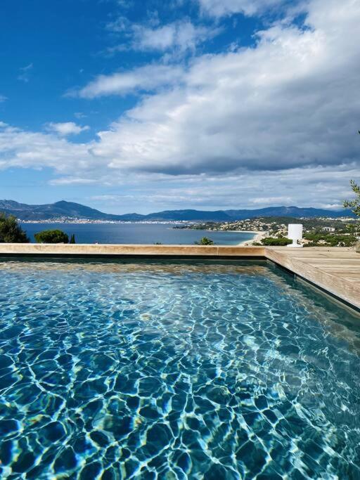 Villa Alandra Pietrosella エクステリア 写真