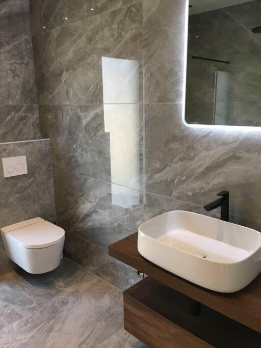 Villa Alandra Pietrosella エクステリア 写真